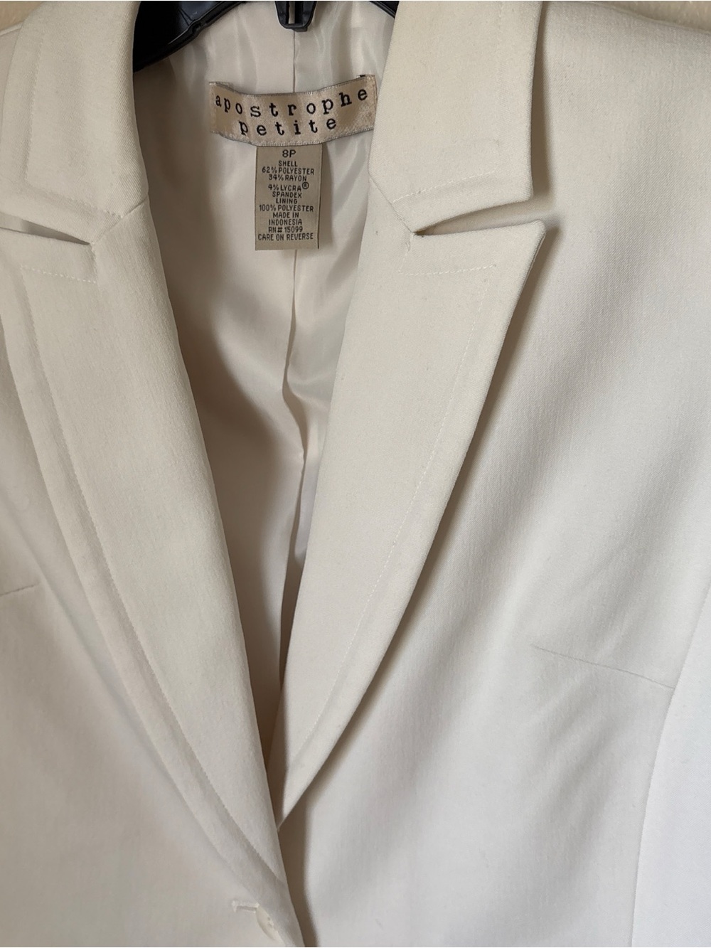 Apostrophe Petite White Single-Button Notch Lapel Blazer - Picture 2 of 7